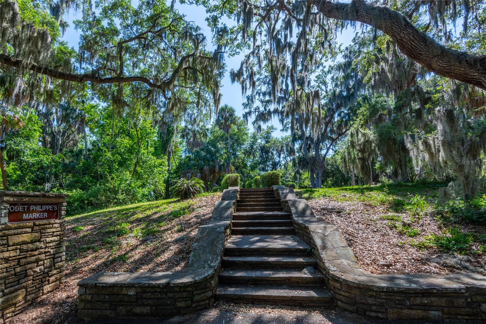 1857 CASTLE WOODS DR, CLEARWATER, FL, 33759