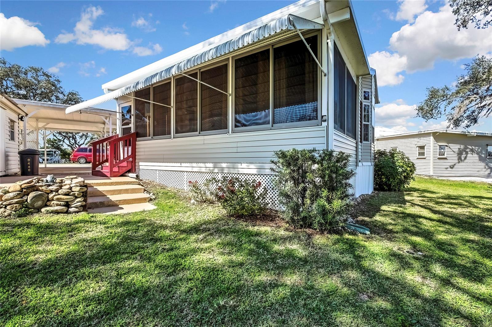 9448 COUGAR DR, WEEKI WACHEE, FL, 34613