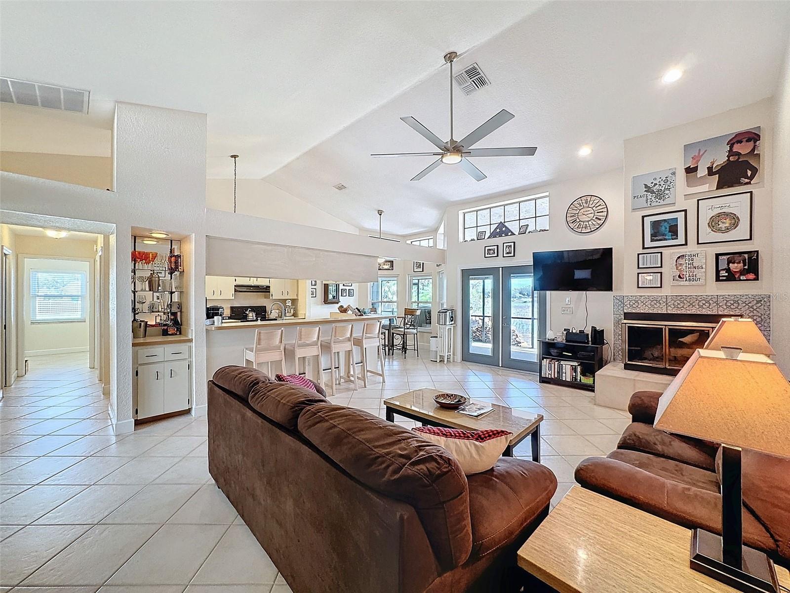 8032 SPRING HILL DR, SPRING HILL, FL, 34606