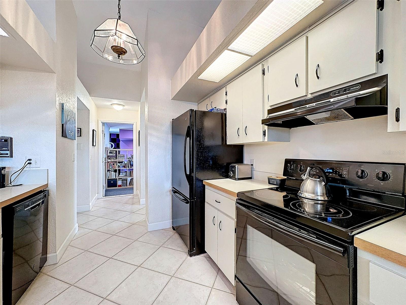 8032 SPRING HILL DR, SPRING HILL, FL, 34606