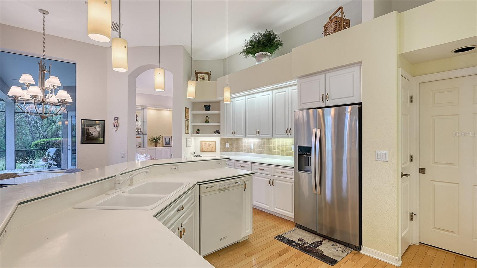 7849 WILTON CRESCENT CIR, UNIVERSITY PARK, FL, 34201