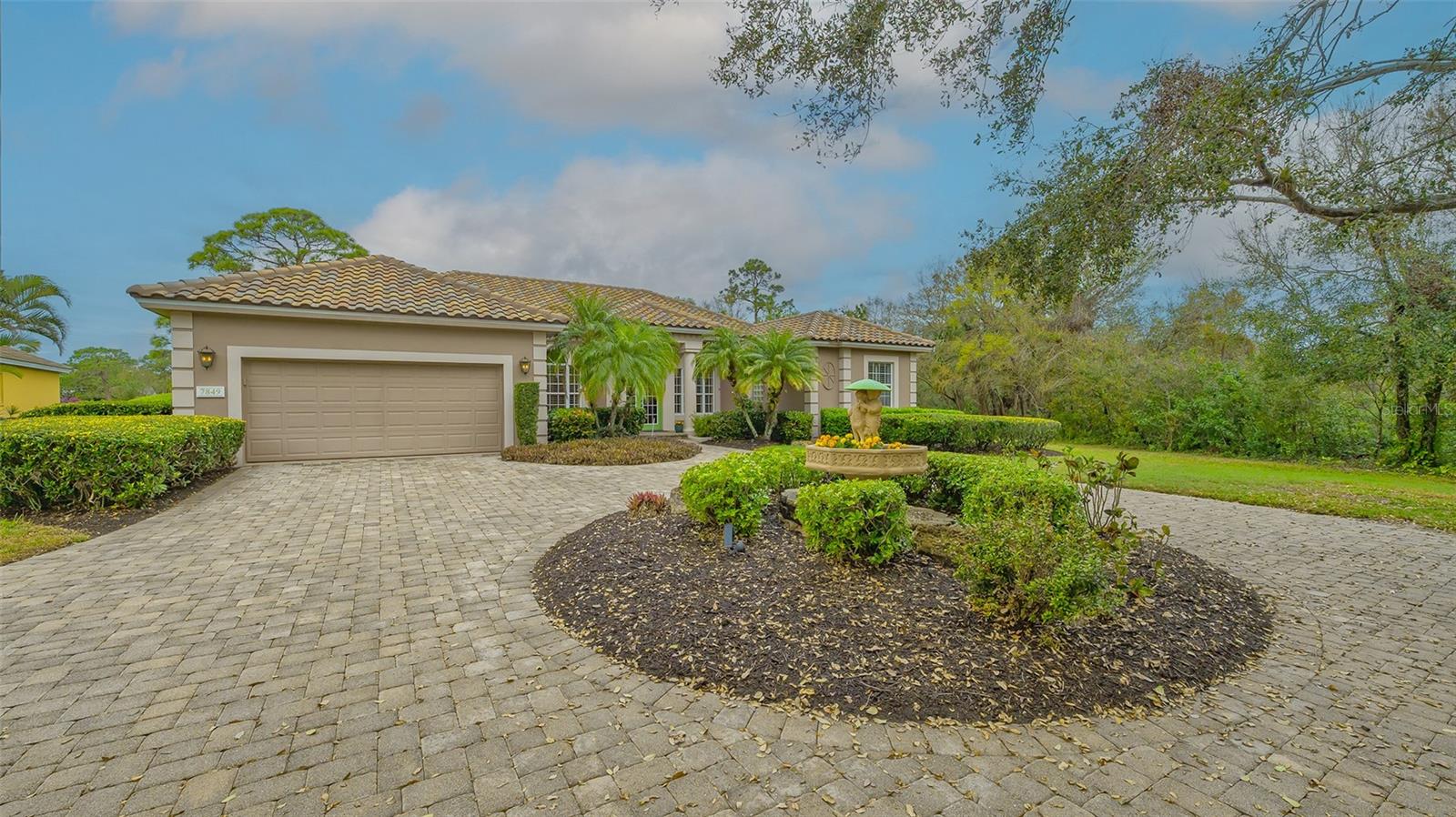 7849 WILTON CRESCENT CIR, UNIVERSITY PARK, FL, 34201
