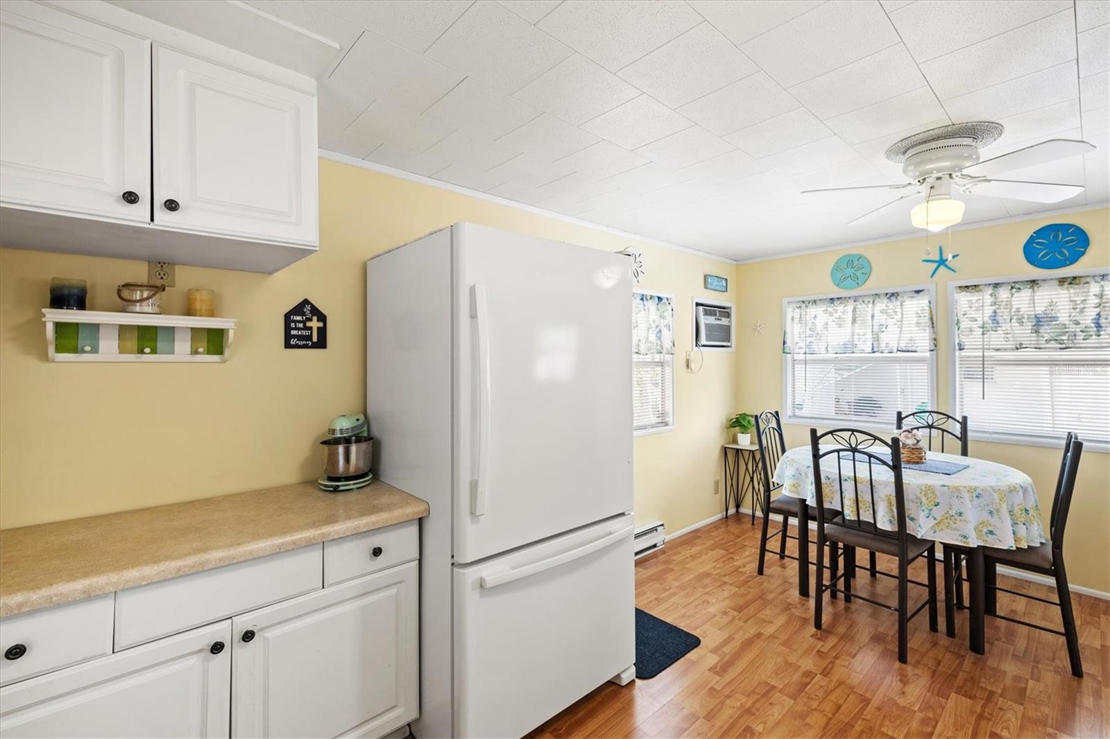 A4641373 Property Photo