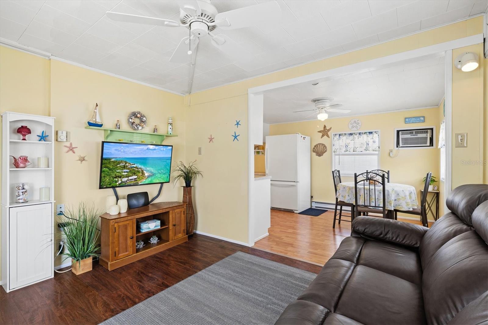 A4641373 Property Photo