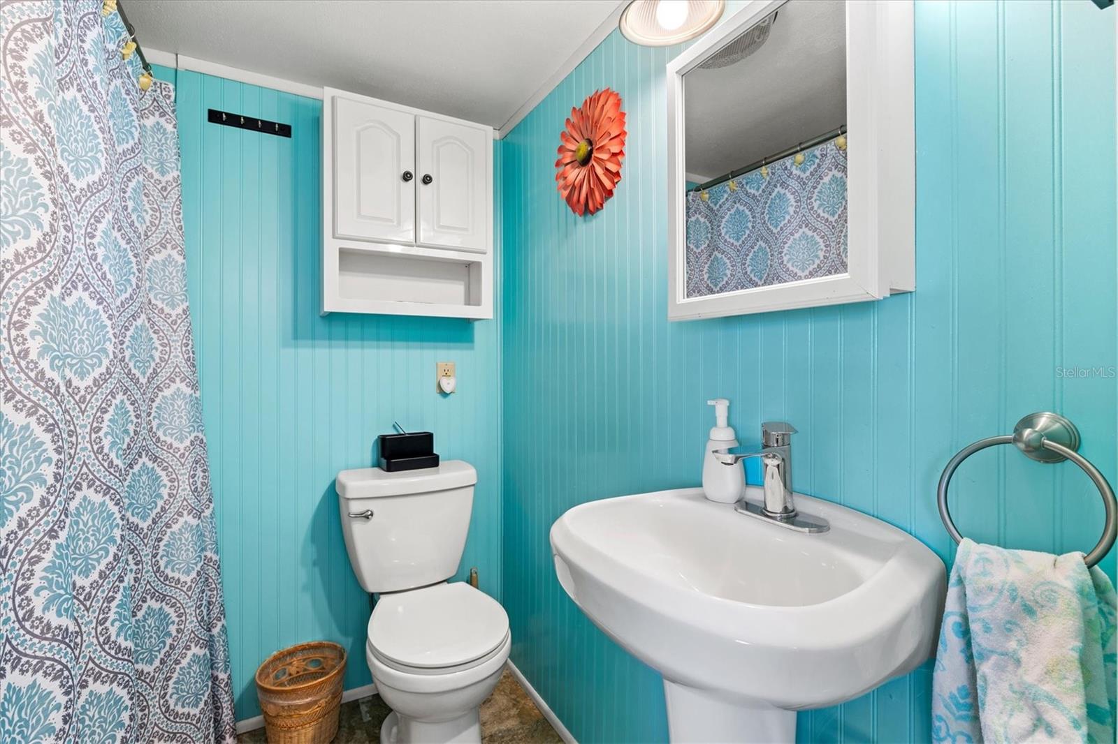 A4641373 Property Photo