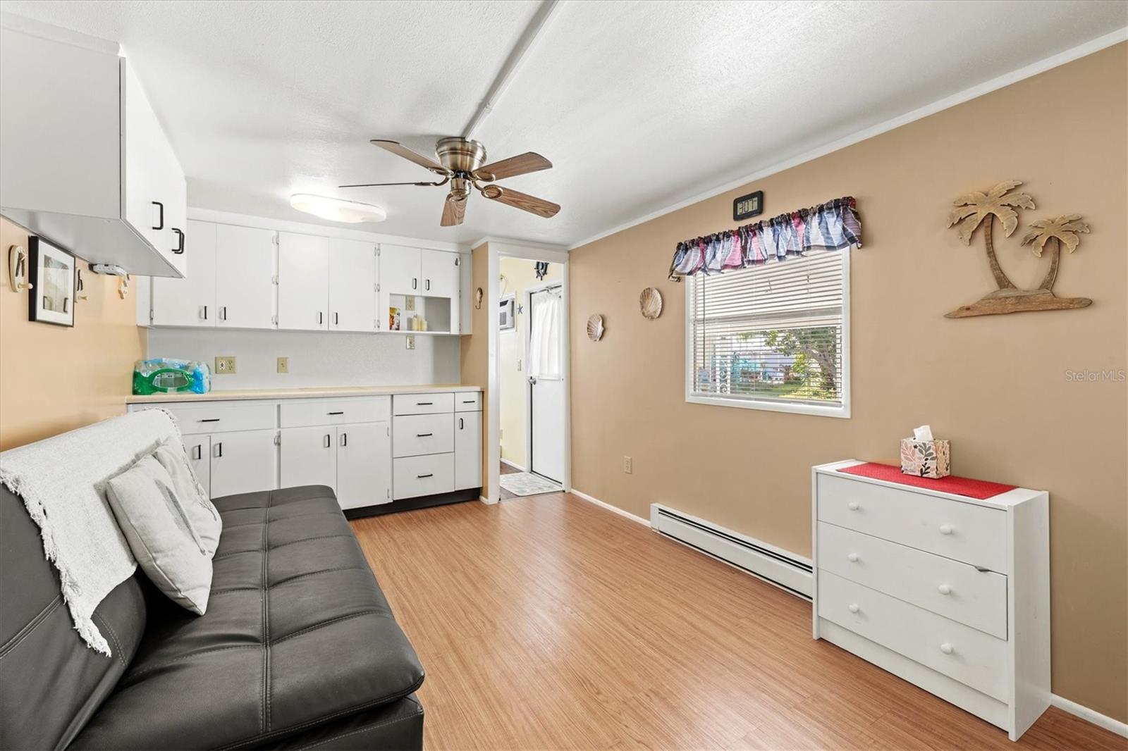 A4641373 Property Photo