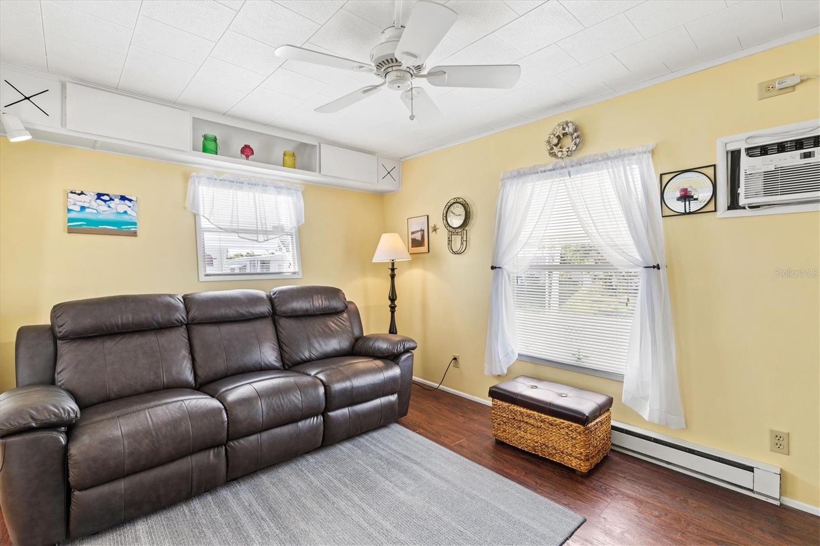 A4641373 Property Photo