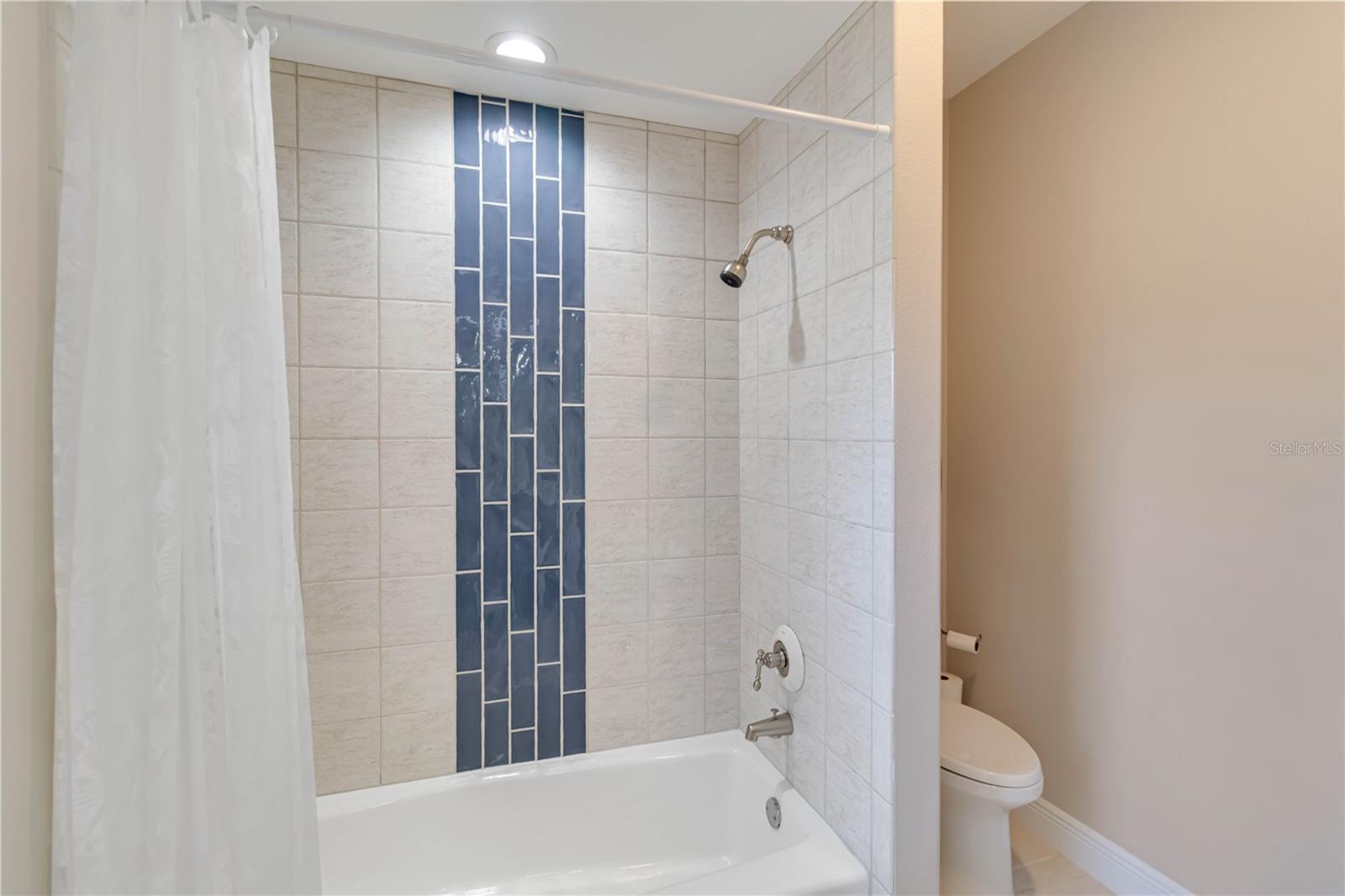 A4641375 Property Photo