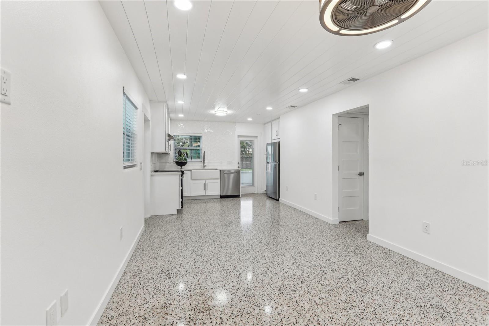 1868 DOUGLAS AVE, DUNEDIN, FL, 34698