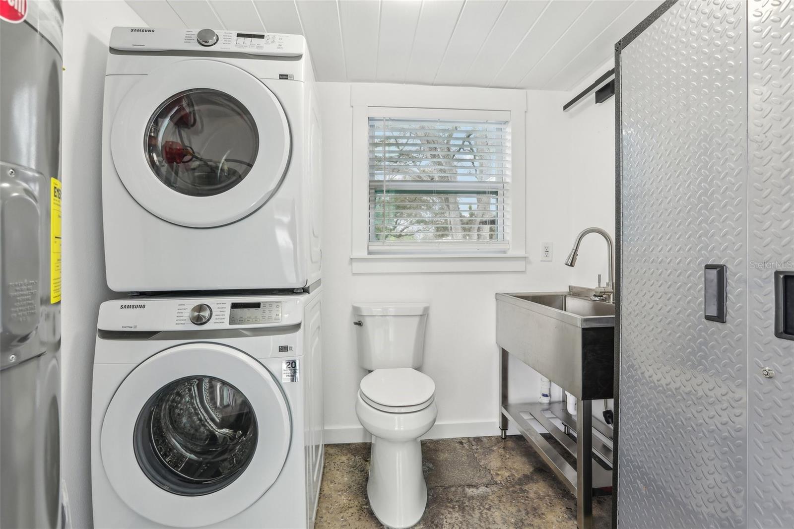 1868 DOUGLAS AVE, DUNEDIN, FL, 34698