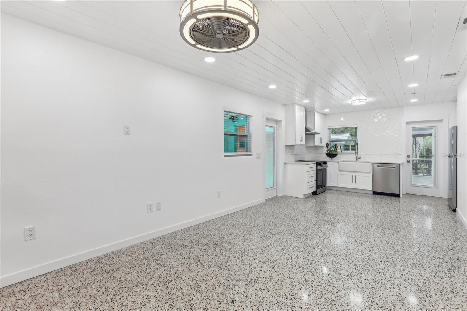 1868 DOUGLAS AVE, DUNEDIN, FL, 34698
