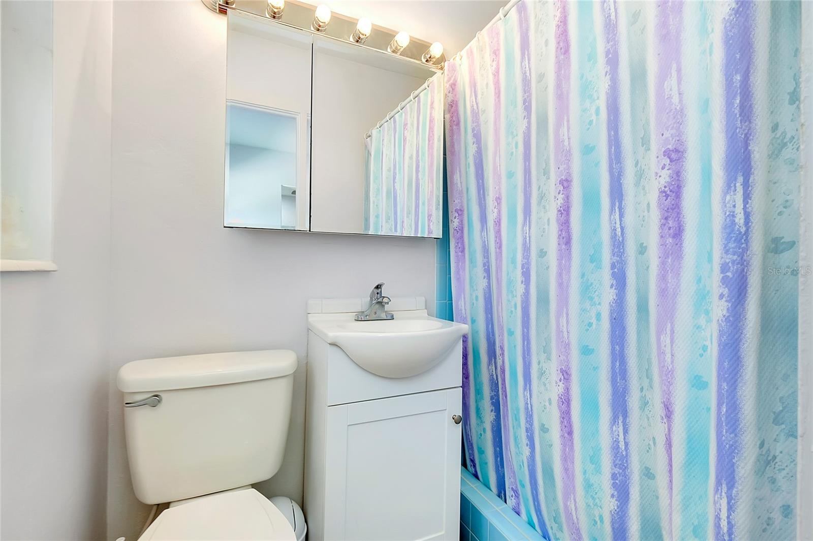 551 SHERIDAN DR, VENICE, FL, 34293