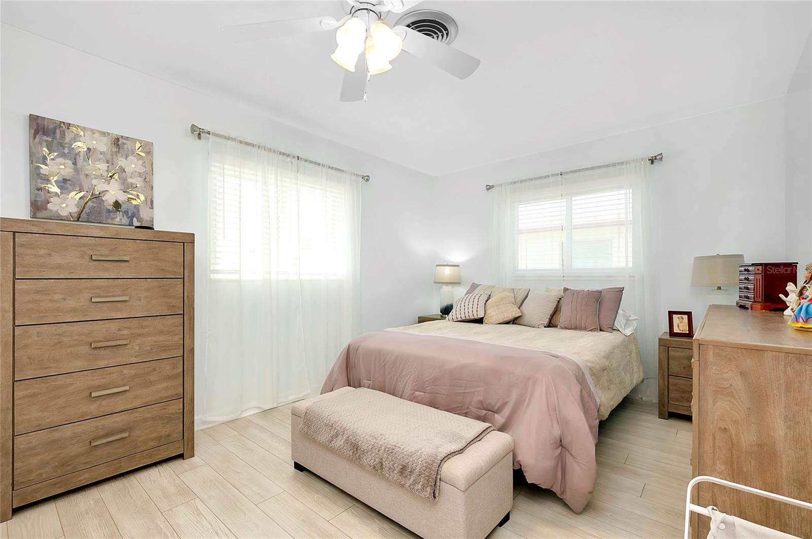 551 SHERIDAN DR, VENICE, FL, 34293