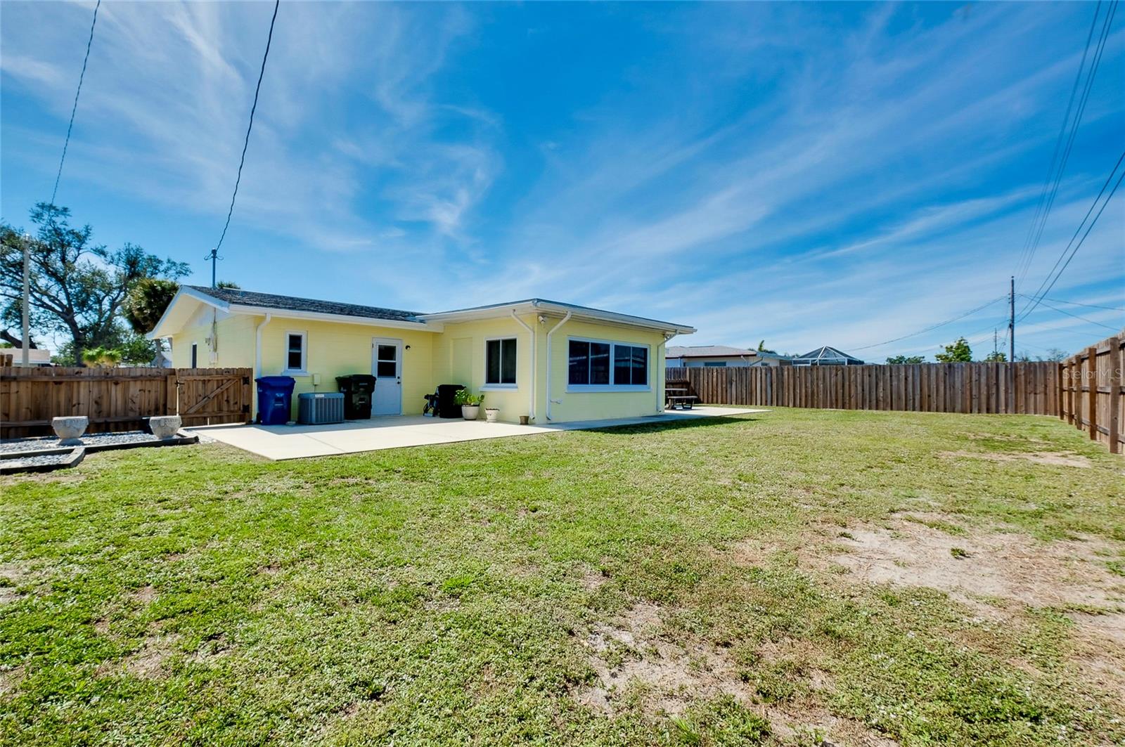 551 SHERIDAN DR, VENICE, FL, 34293