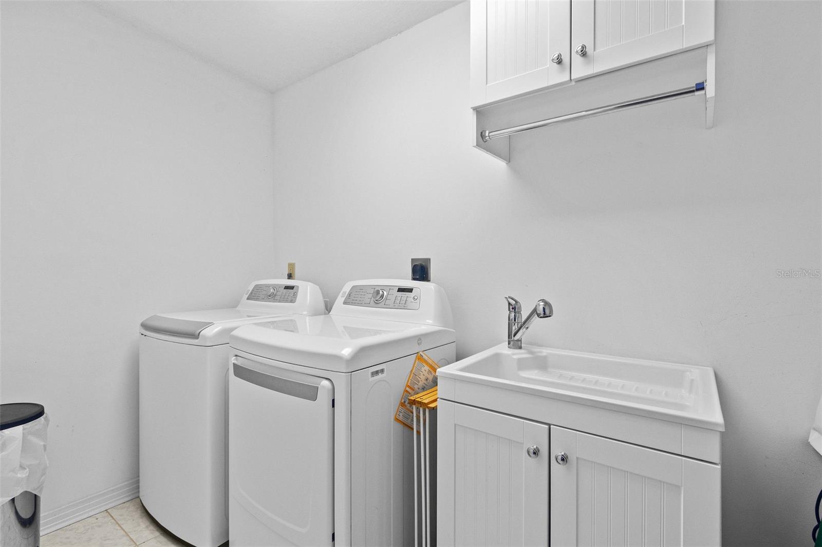 410 BERWICK AVE, TEMPLE TERRACE, FL, 33617