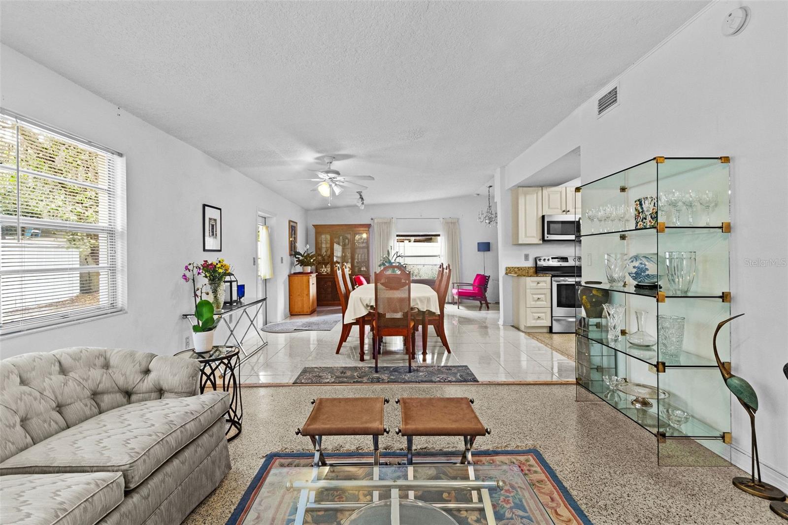 410 BERWICK AVE, TEMPLE TERRACE, FL, 33617
