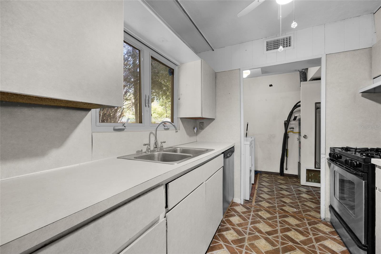 1221 NW 55TH TER, GAINESVILLE, FL, 32605