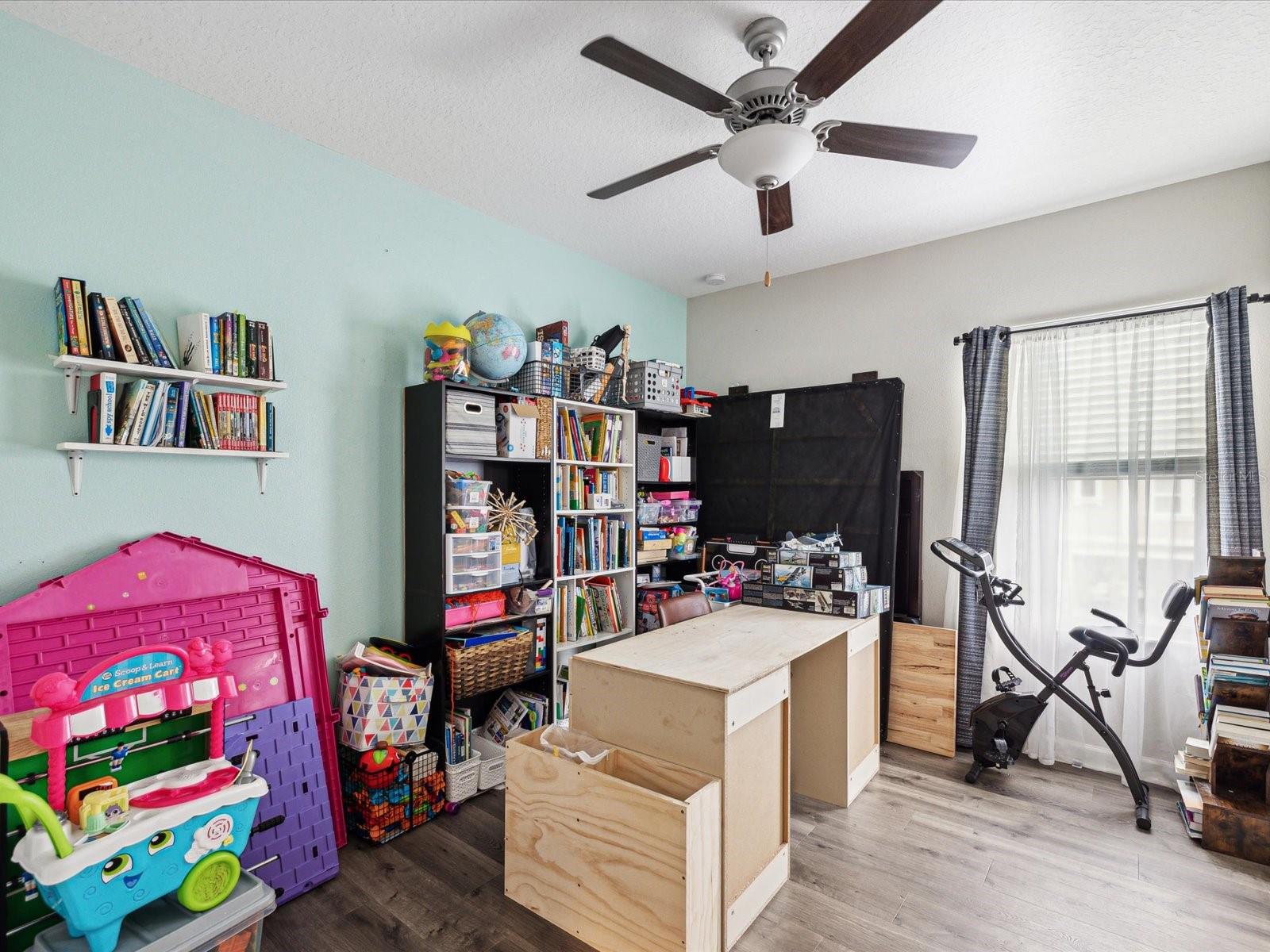 18601 NOBLE CASPIAN DR, LUTZ, FL, 33558