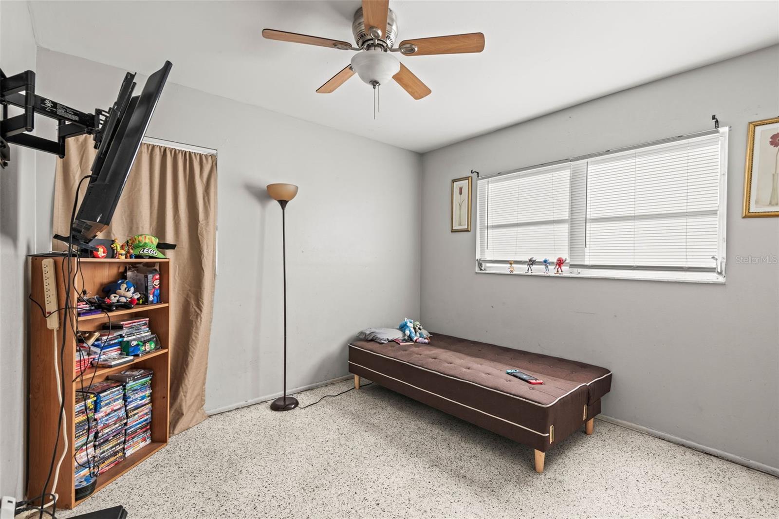 784 73RD AVE N, ST PETERSBURG, FL, 33702