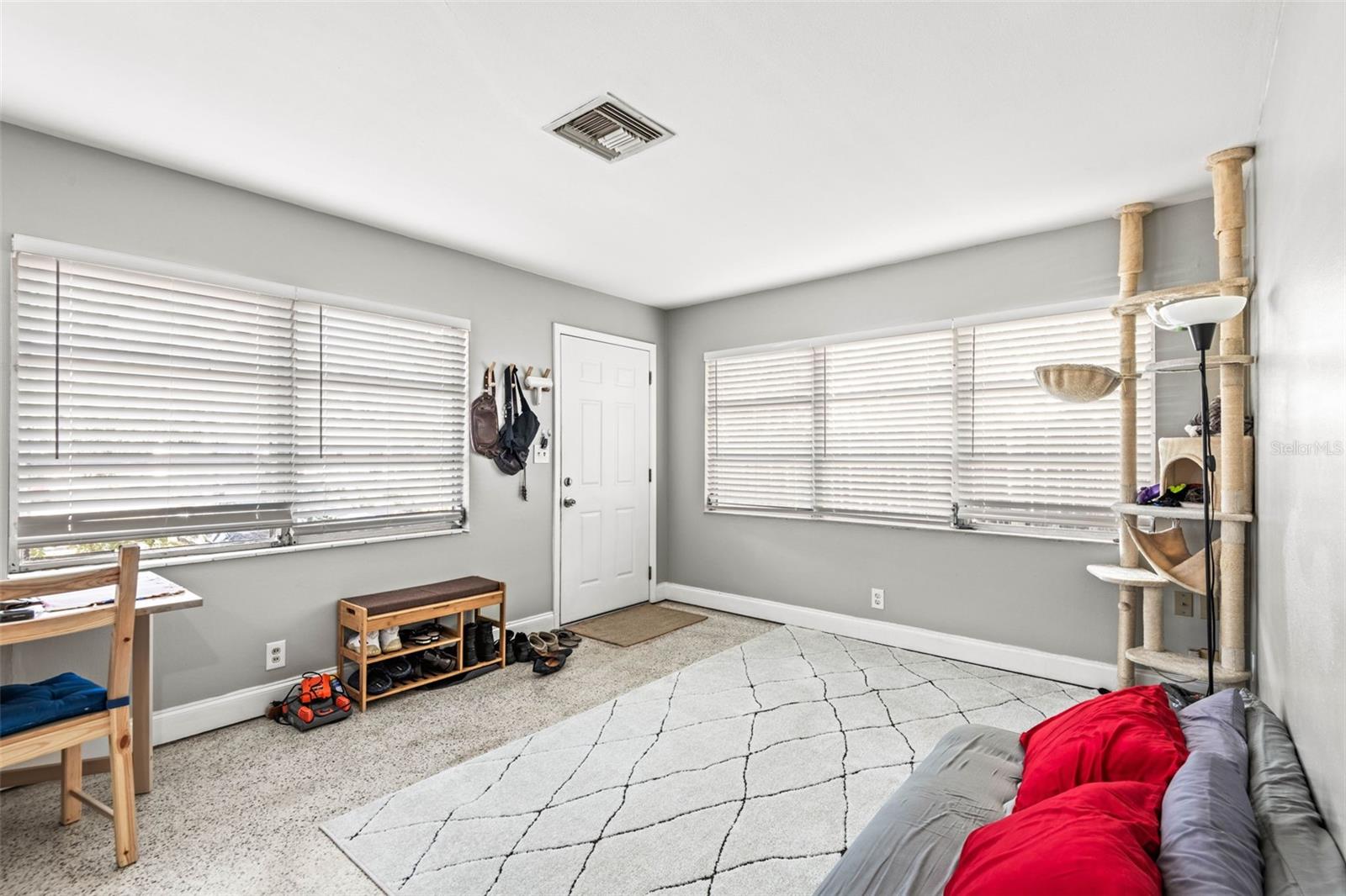 784 73RD AVE N, ST PETERSBURG, FL, 33702