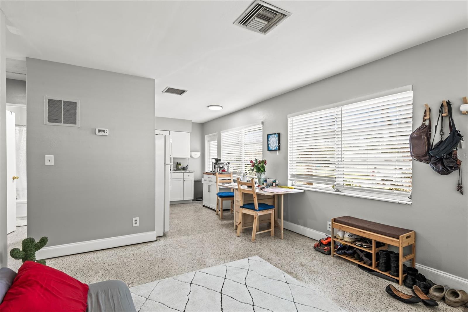 784 73RD AVE N, ST PETERSBURG, FL, 33702