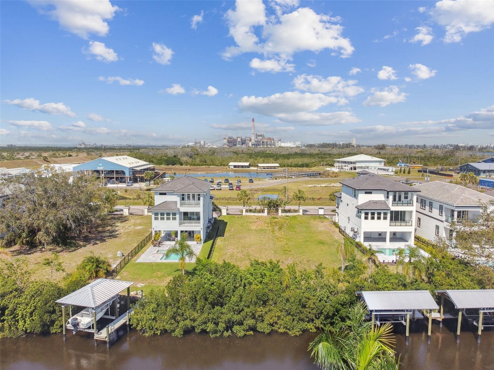 540 ESTUARY SHORE LN, APOLLO BEACH, FL, 33572