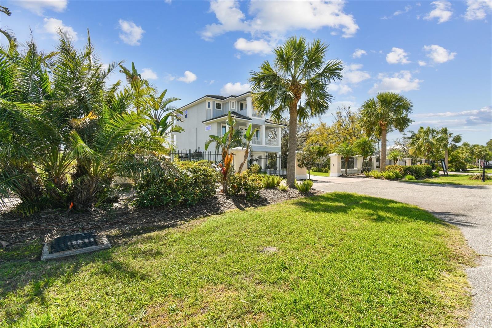 540 ESTUARY SHORE LN, APOLLO BEACH, FL, 33572