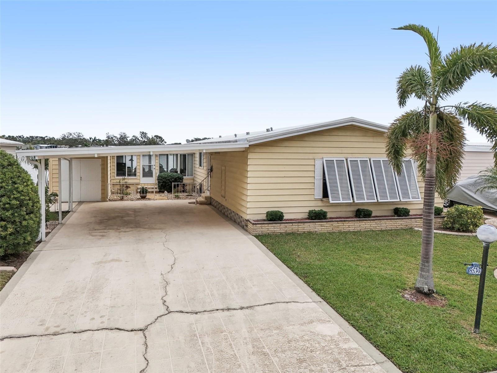 8539 IMPERIAL CIR, PALMETTO, FL, 34221