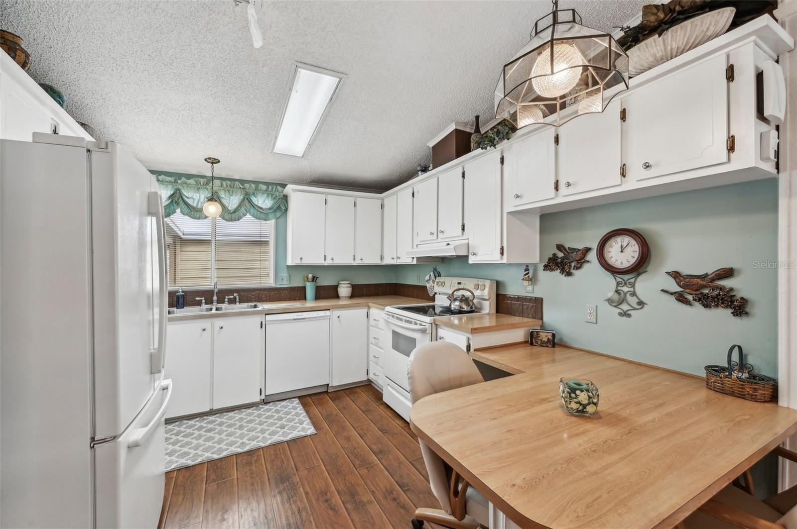 8539 IMPERIAL CIR, PALMETTO, FL, 34221