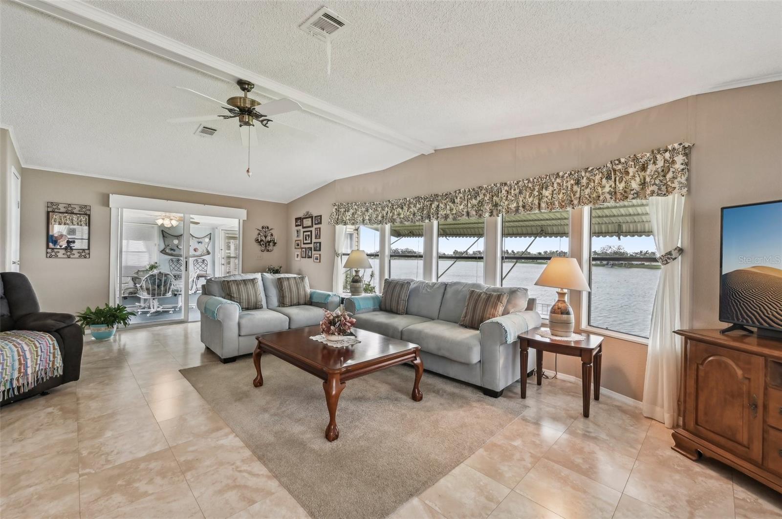 8539 IMPERIAL CIR, PALMETTO, FL, 34221