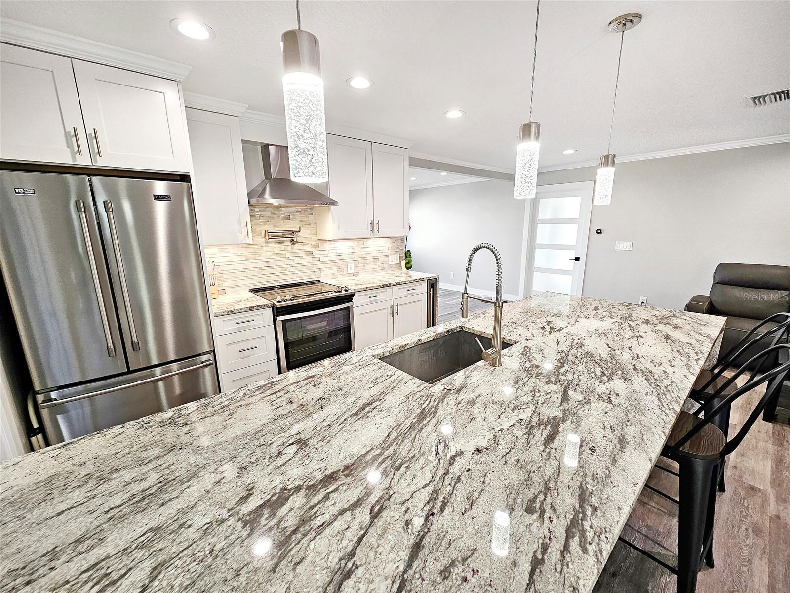 605 CUMBERLAND RD, VENICE, FL, 34293