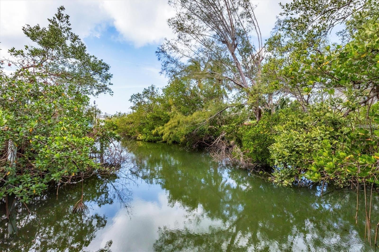 4114 ROBERTS POINT CIR, SARASOTA, FL, 34242