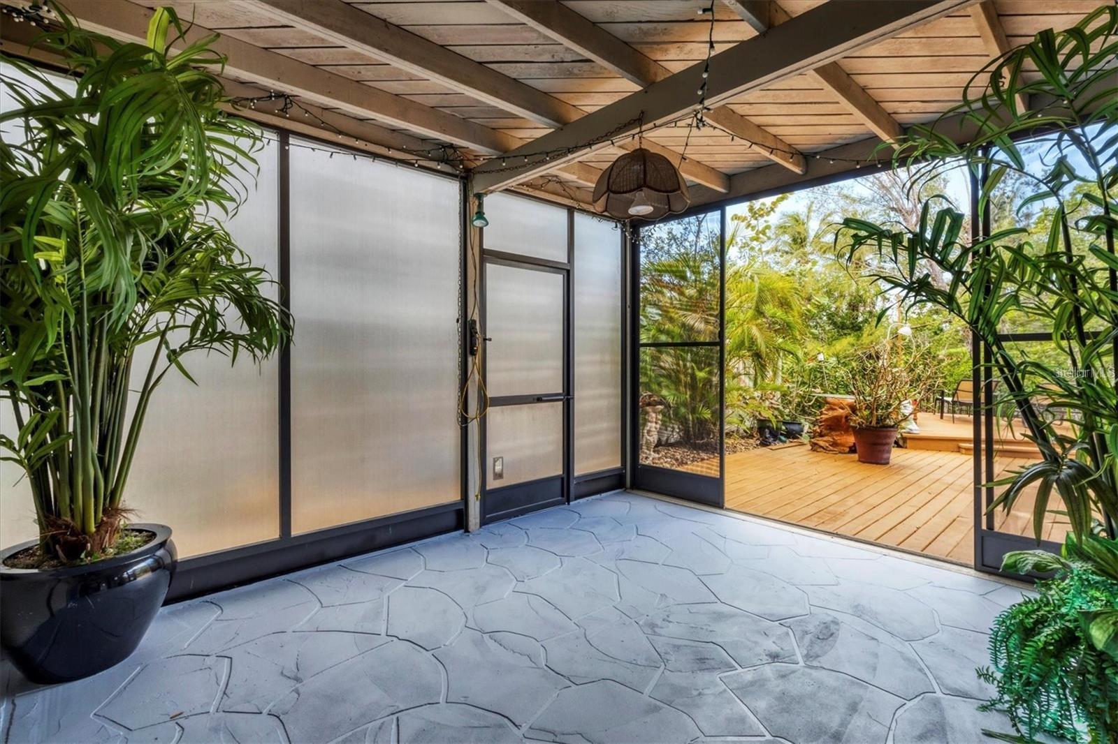 4114 ROBERTS POINT CIR, SARASOTA, FL, 34242