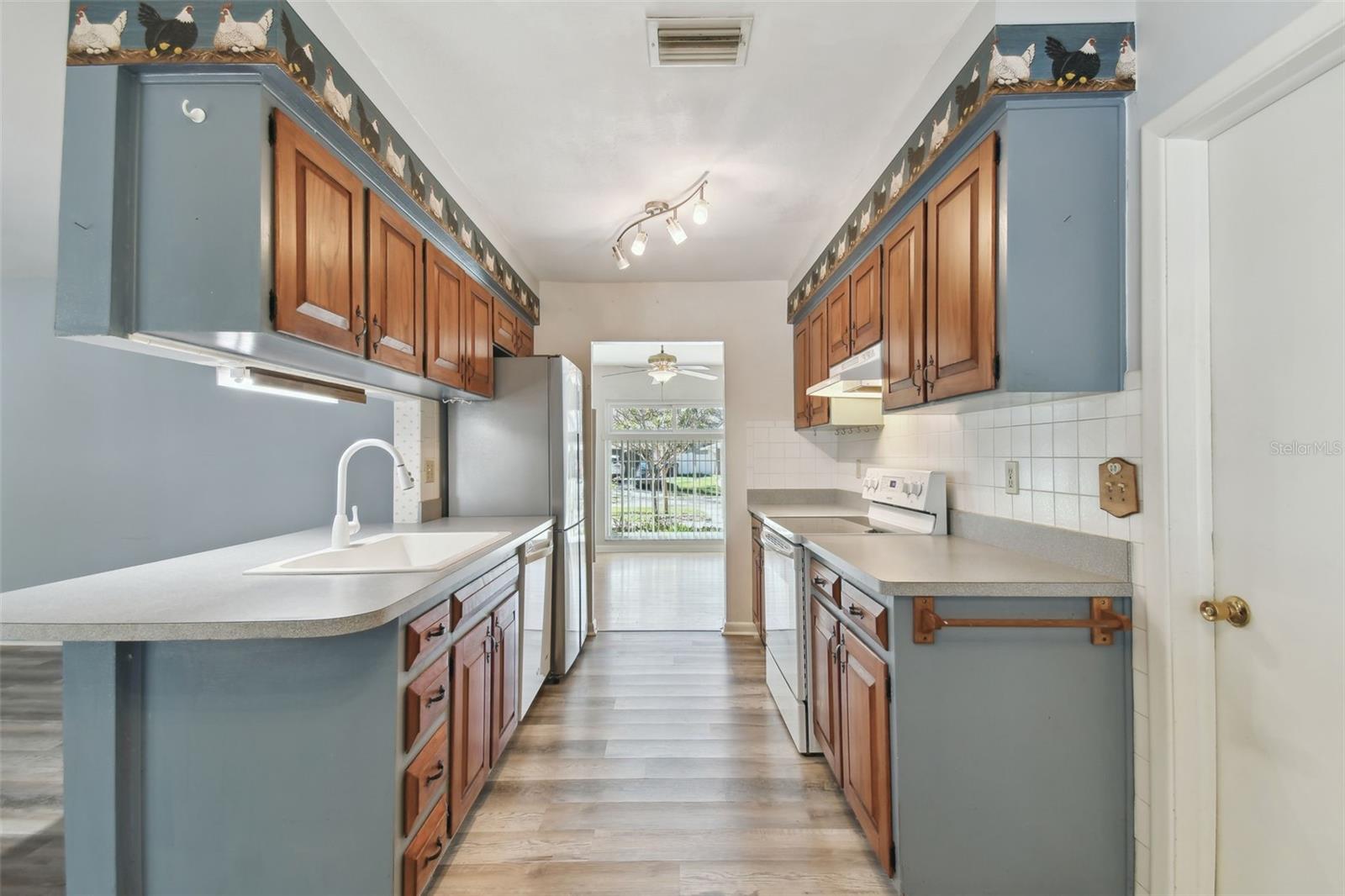 14809 TULIP DR, TAMPA, FL, 33613