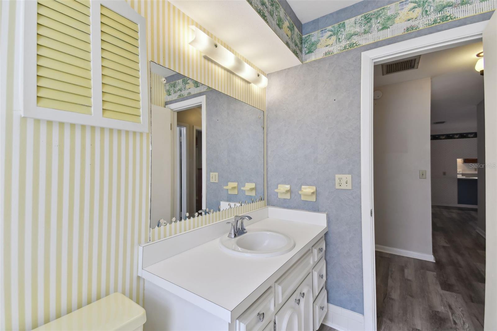 14809 TULIP DR, TAMPA, FL, 33613