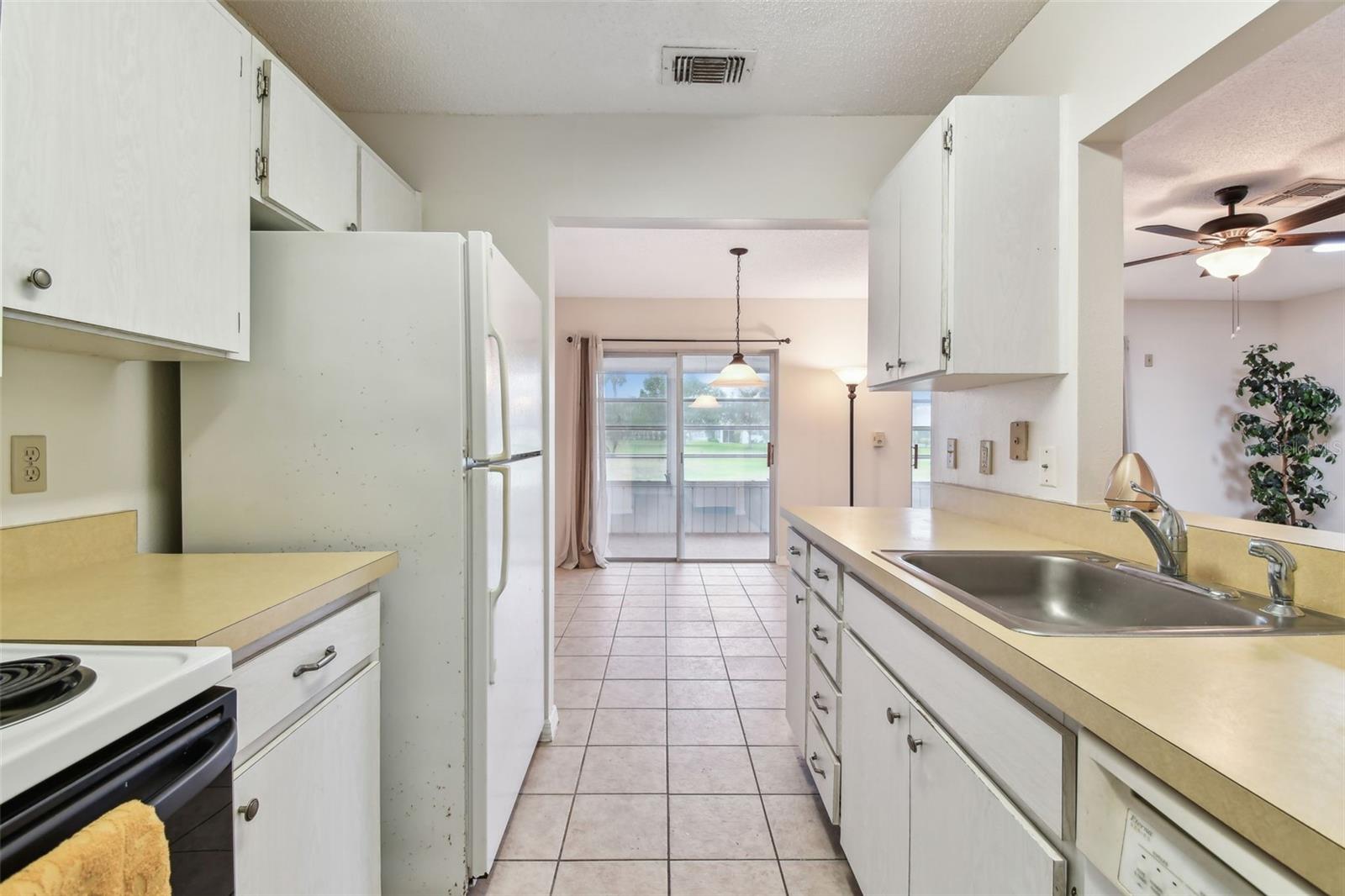 2301 GRENOBLE PL #1, SUN CITY CENTER, FL, 33573