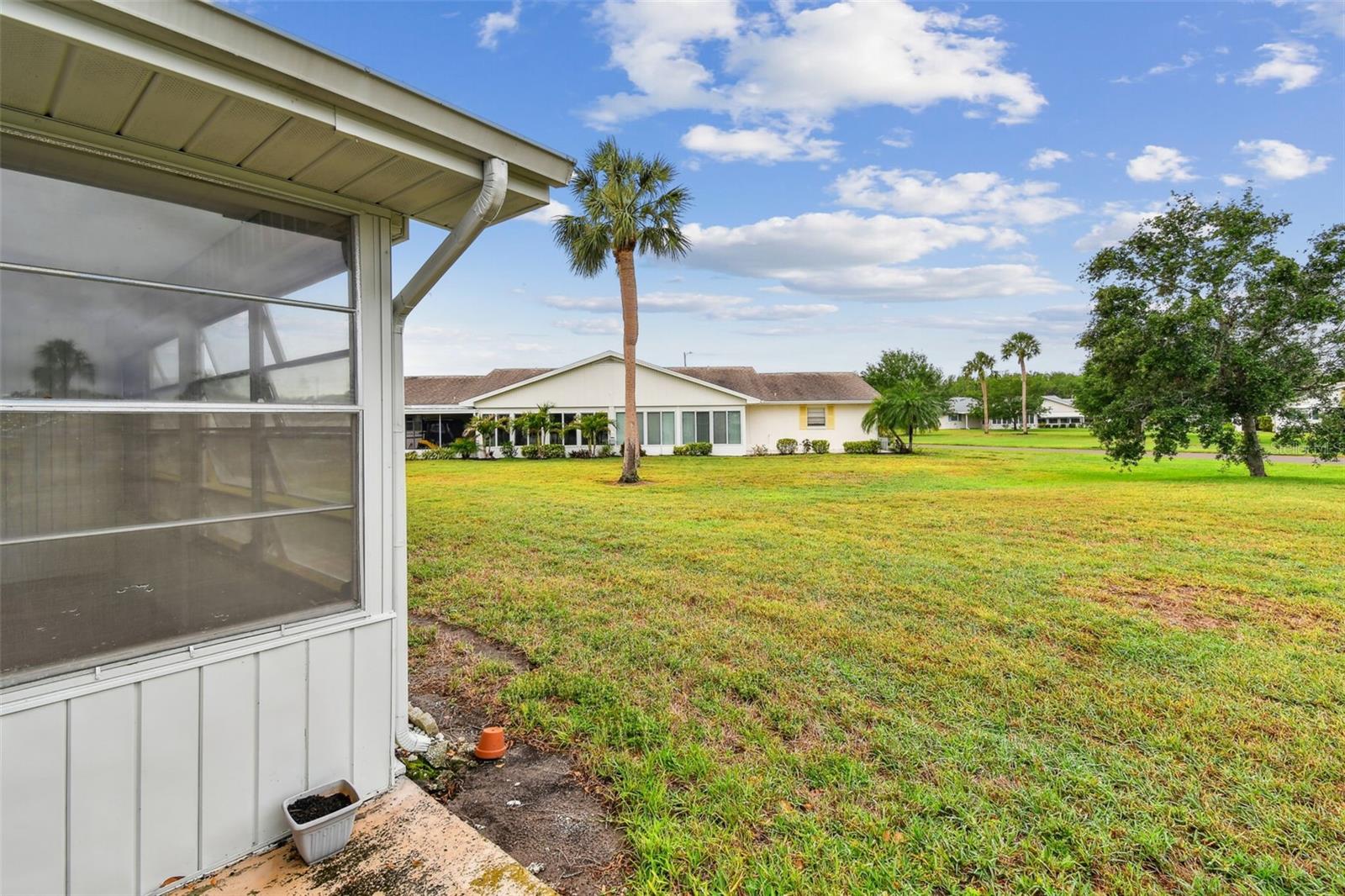 2301 GRENOBLE PL #1, SUN CITY CENTER, FL, 33573