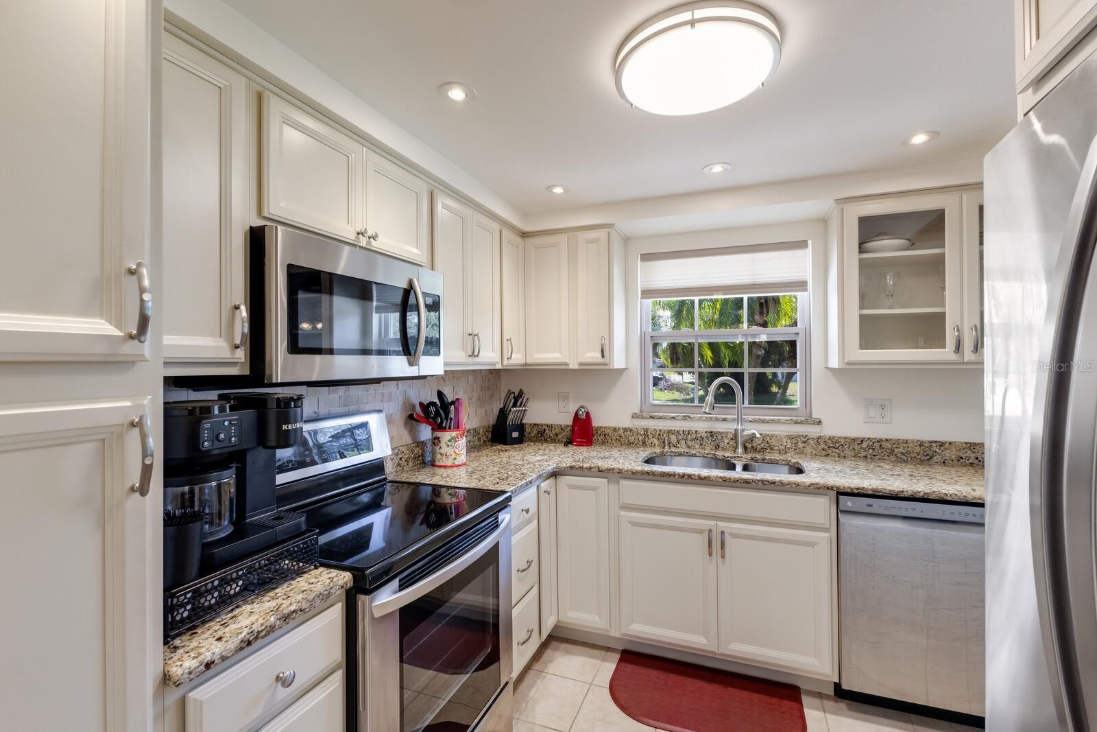 3053 CONCORD ST, SARASOTA, FL, 34231