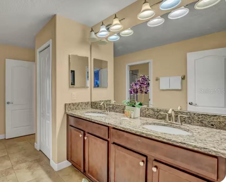 1454 BELLE TERRE RD, DAVENPORT, FL, 33896