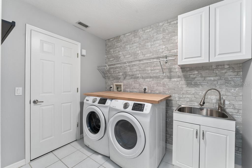 607 GOLDEN DAWN LN, APOPKA, FL, 32712