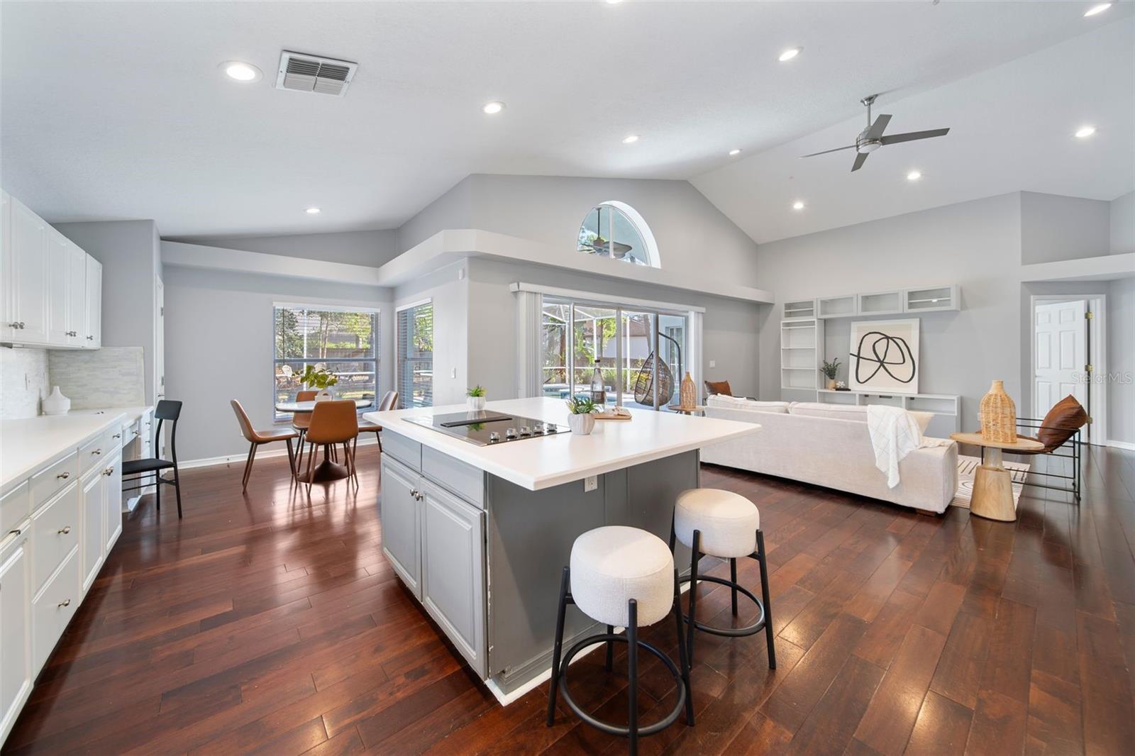 607 GOLDEN DAWN LN, APOPKA, FL, 32712