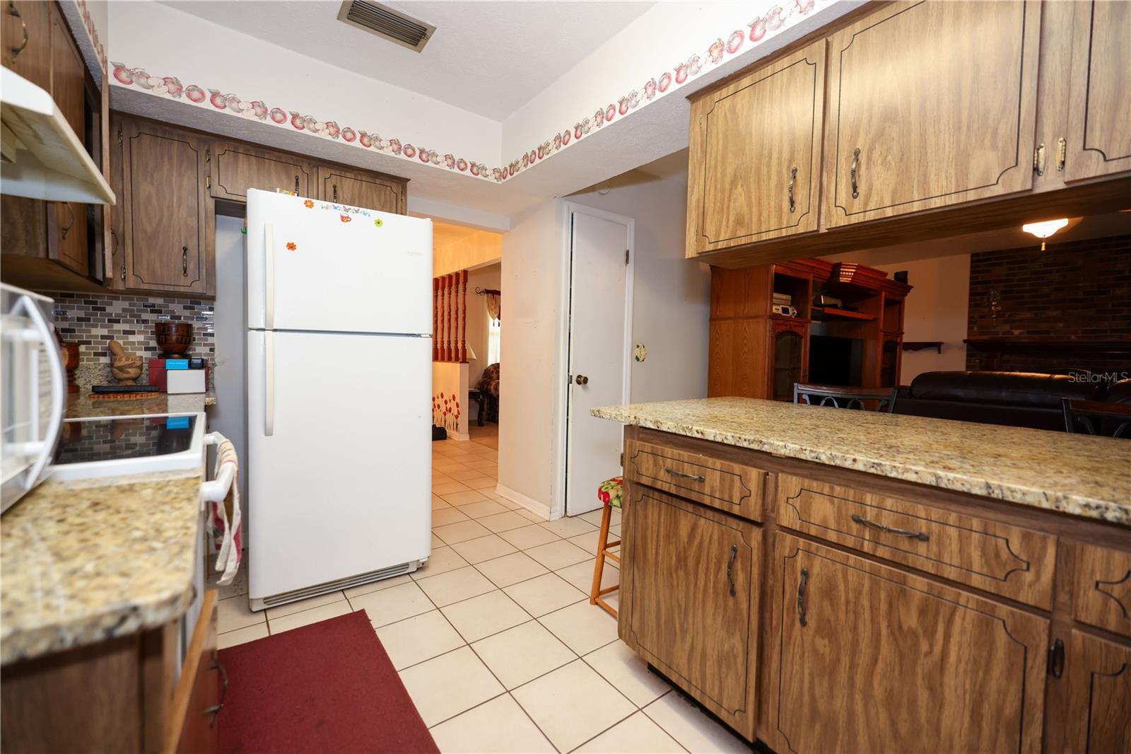 204 AMANA AVE, BRANDON, FL, 33510