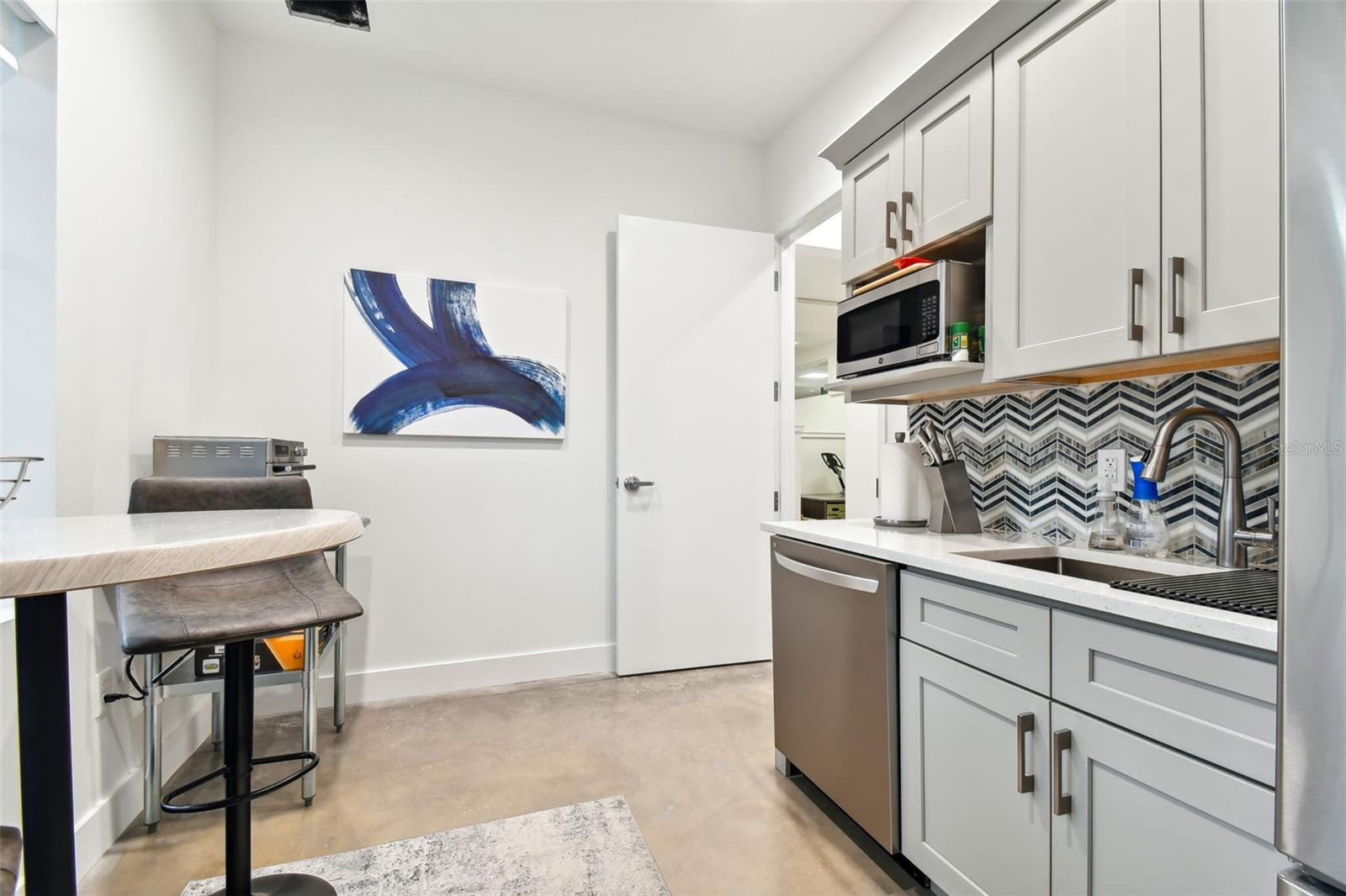 1180 PONCE DE LEON BLVD #501, CLEARWATER, FL, 33756