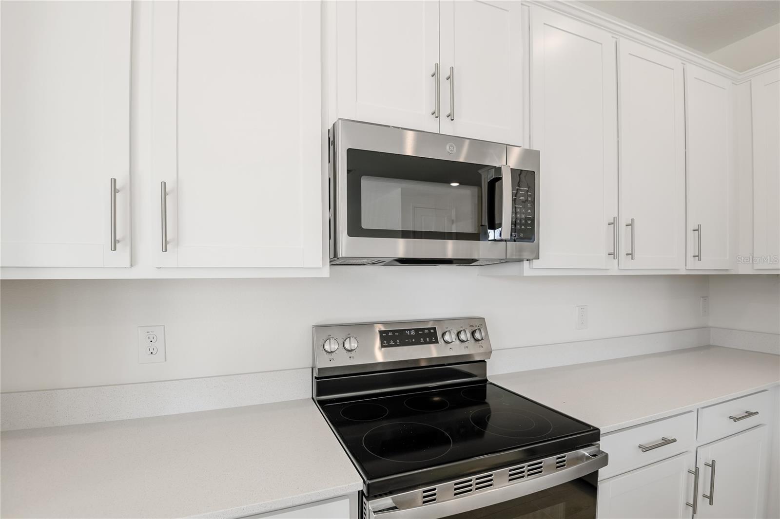 570 SUMMIT RIVER DR, APOPKA, FL, 32712