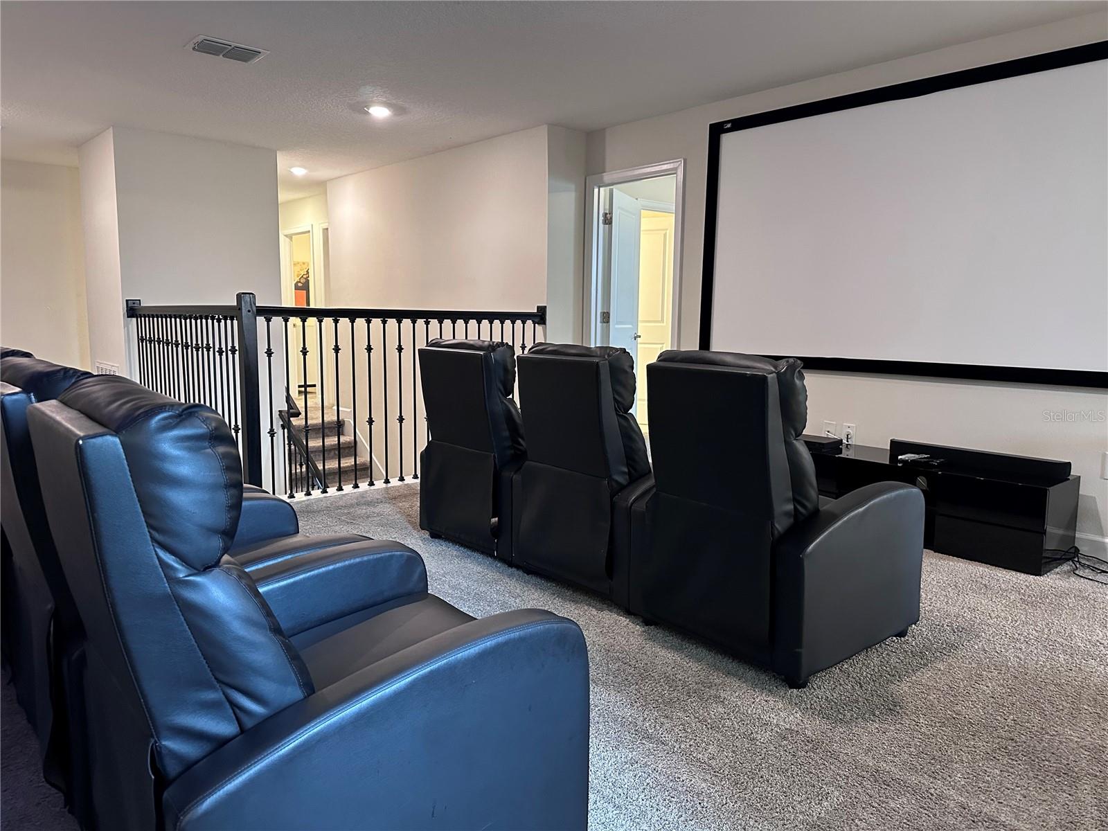 8824 CRUDEN BAY CT, DAVENPORT, FL, 33896