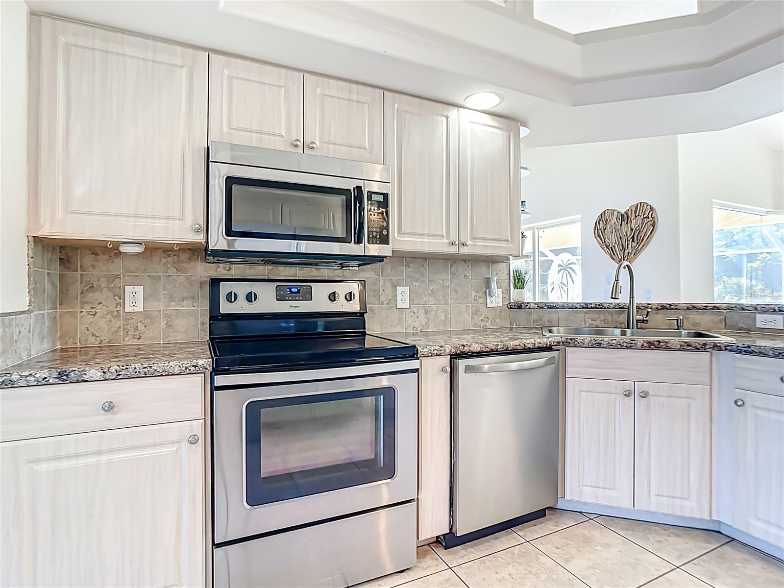 145 SPUR DR, ROTONDA WEST, FL, 33947