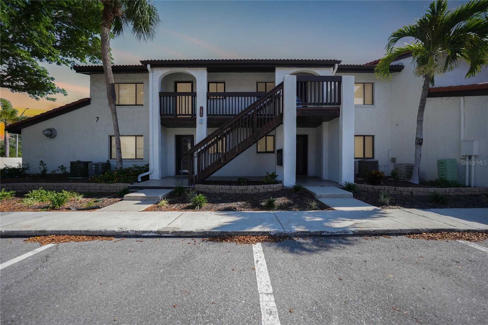1636 STICKNEY POINT RD #36-201, SARASOTA, FL, 34231