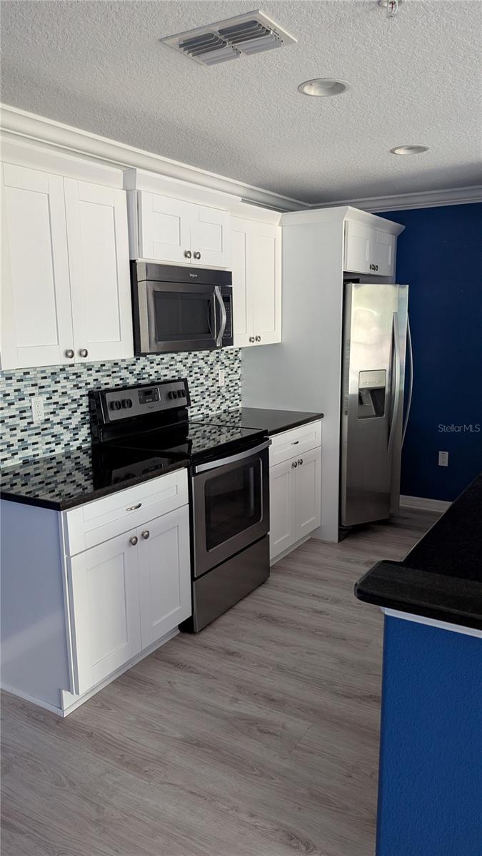 5064 ROYAL PALMS WAY #202, NEW PORT RICHEY, FL, 34652