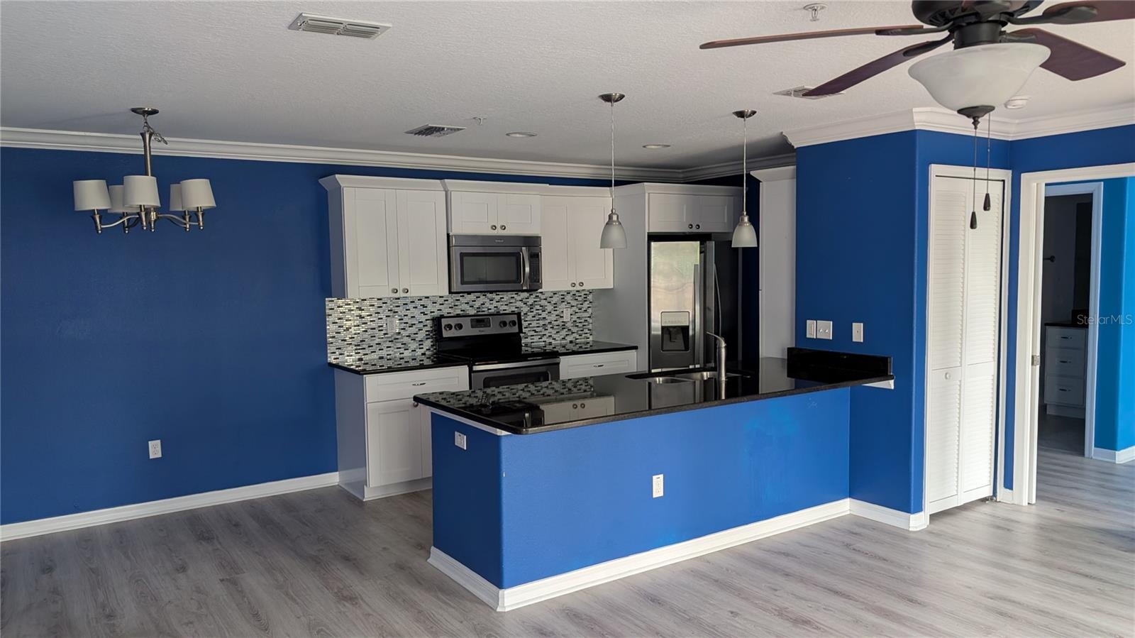 5064 ROYAL PALMS WAY #202, NEW PORT RICHEY, FL, 34652