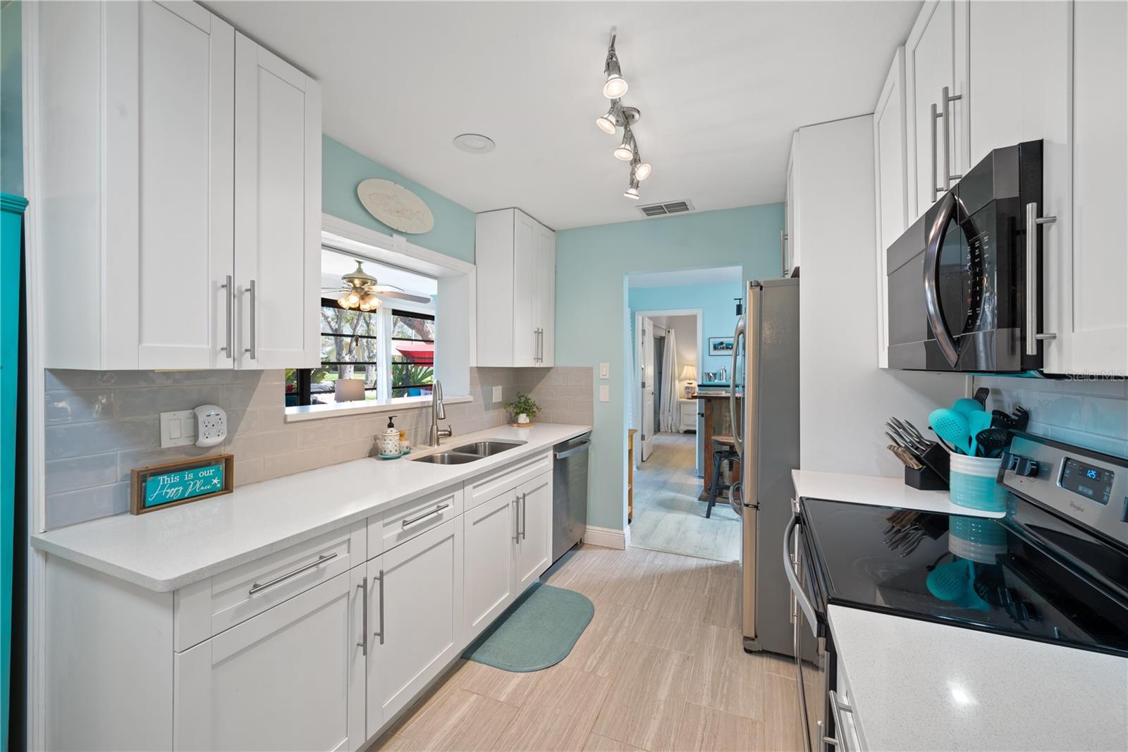 1303 GLENGARRY DR, PALM HARBOR, FL, 34684